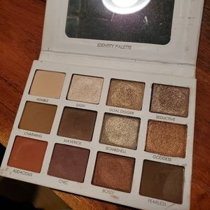 PERSONA identity palette